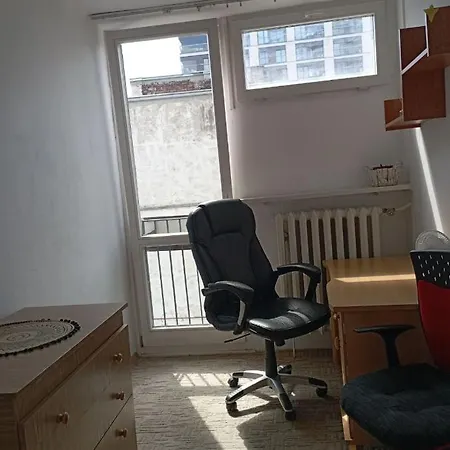 Appartement Apartrooms Near Rondo Onz Warschau