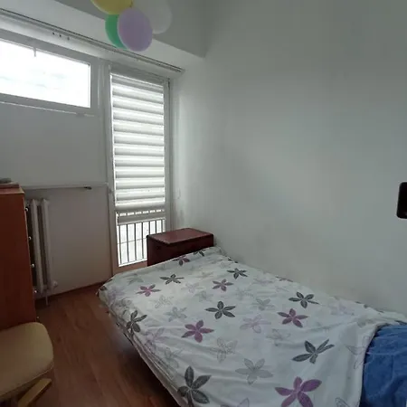Apartrooms Near Rondo Onz
