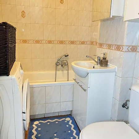 Apartrooms Near Rondo Onz Appartement Warschau