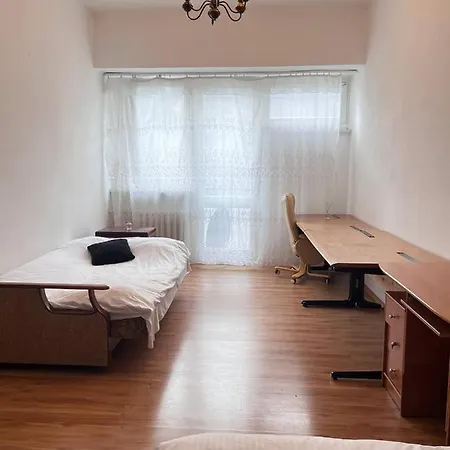 Apartrooms Near Rondo Onz Appartement