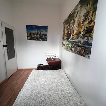 Appartement Apartrooms Near Rondo Onz Warschau